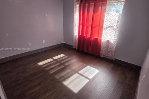 Condominio en venta en Hollywood, Florida, 2 dormitorios, 134.8 m2 № 1984353 - foto 7