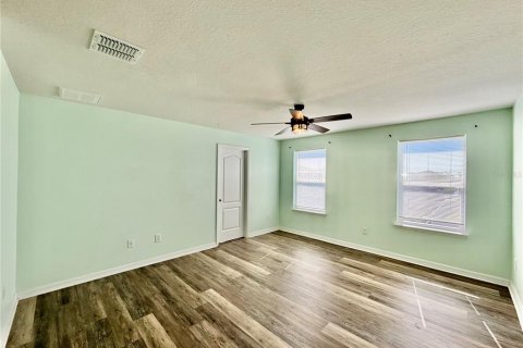 Villa ou maison à louer à Riverview, Floride: 3 chambres, 176.24 m2 № 2115994 - photo 17