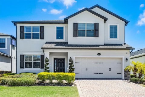 House in Clermont, Florida 5 bedrooms, 330.36 sq.m. № 1643009 - photo 2