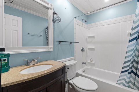 House in Venice, Florida 2 bedrooms, 117.06 sq.m. № 1903631 - photo 22