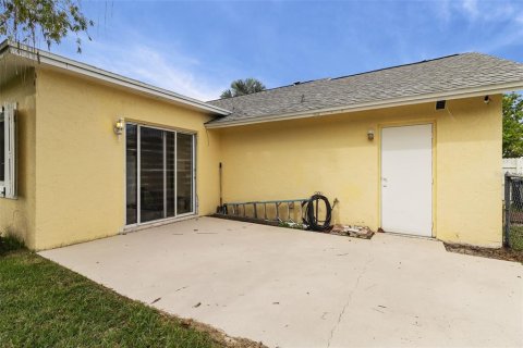 House in Venice, Florida 2 bedrooms, 117.06 sq.m. № 1903631 - photo 28