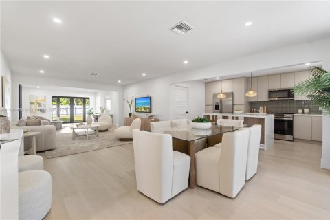 Купить виллу или дом в Холливуд, Флорида 4 спальни, № 1956994 - фото 5