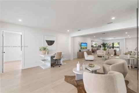 Купить виллу или дом в Холливуд, Флорида 4 спальни, № 1956994 - фото 19