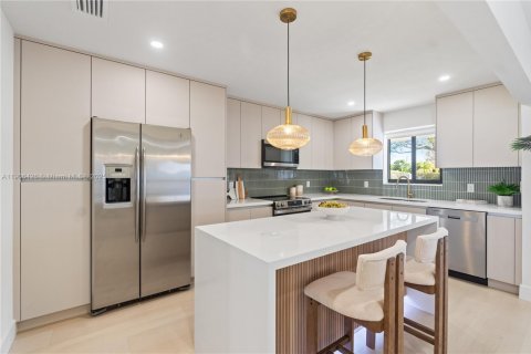 Купить виллу или дом в Холливуд, Флорида 4 спальни, № 1956994 - фото 9