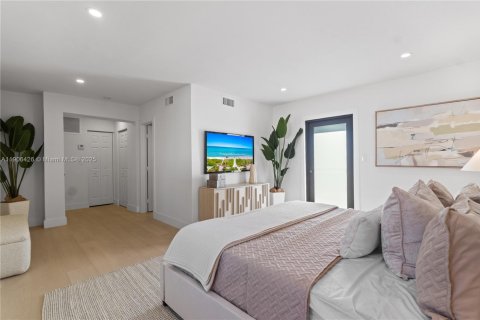 Купить виллу или дом в Холливуд, Флорида 4 спальни, № 1956994 - фото 23