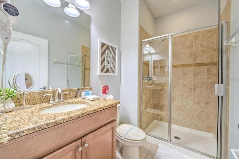 Touwnhouse à vendre à Kissimmee, Floride: 4 chambres, 176.7 m2 № 2411671 - photo 12