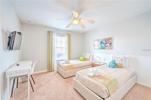 Touwnhouse à vendre à Kissimmee, Floride: 4 chambres, 176.7 m2 № 2411671 - photo 16