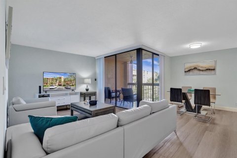 Condo in Delray Beach, Florida, 2 bedrooms  № 2082153 - photo 22