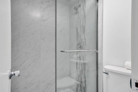 Condo in Delray Beach, Florida, 2 bedrooms  № 2082153 - photo 19