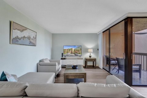 Condo in Delray Beach, Florida, 2 bedrooms  № 2082153 - photo 3