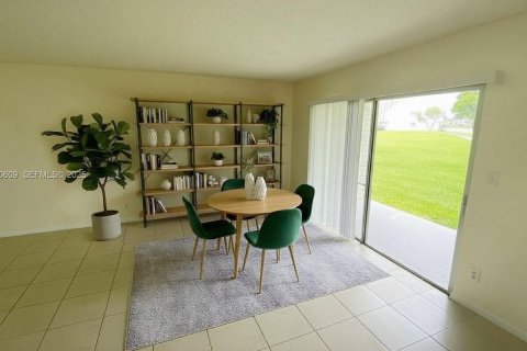 Купить кондоминиум в Окленд-Парк, Флорида 2 спальни, 94.76м2, № 1989410 - фото 15