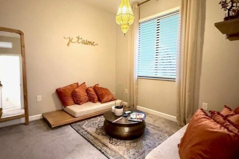 Townhouse in Miami, Florida 3 bedrooms, 137.96 sq.m. № 2083652 - photo 17
