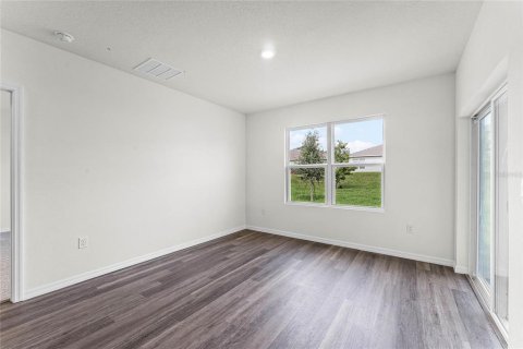 House in Kissimmee, Florida 3 bedrooms, 155.33 sq.m. № 1769489 - photo 7