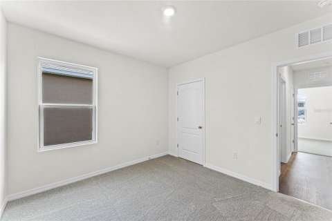 House in Kissimmee, Florida 3 bedrooms, 155.33 sq.m. № 1769489 - photo 18