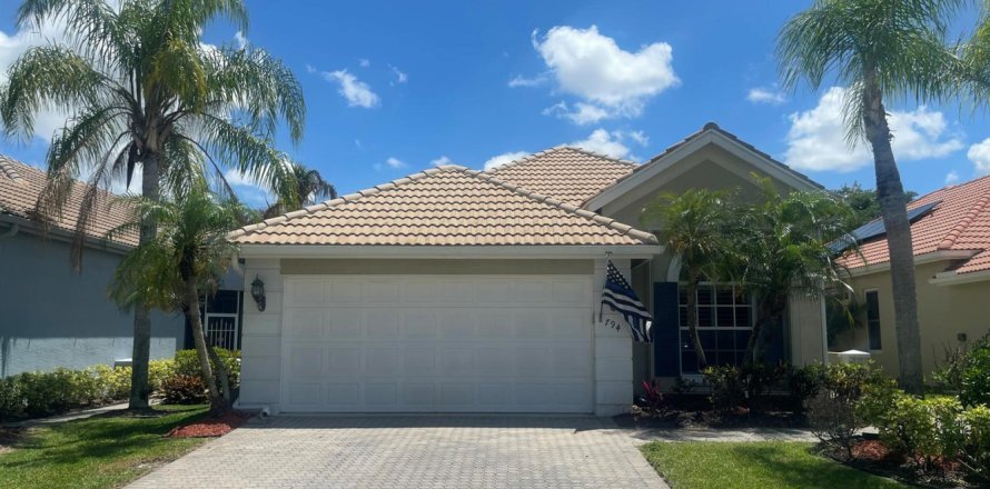 Villa ou maison à Port St. Lucie, Floride 3 chambres, 165.09 m2 № 2246058