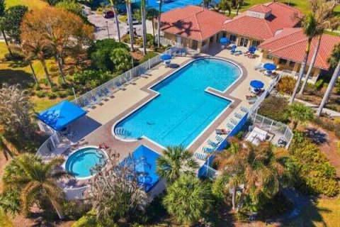 Villa ou maison à vendre à Port St. Lucie, Floride: 3 chambres, 165.09 m2 № 2246058 - photo 24