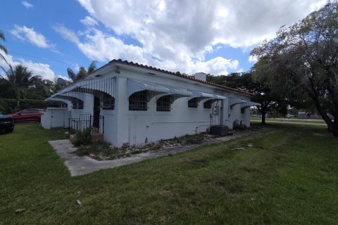 Villa ou maison à vendre à Florida City, Floride: 4 chambres, 182 m2 № 2077806 - photo 4