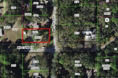 House in Crystal River, Florida 4 bedrooms, 182.92 sq.m. № 1559090 - photo 6