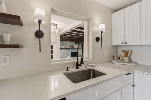 Villa ou maison à vendre à Belle Isle, Floride: 3 chambres, 178.09 m2 № 2411409 - photo 17