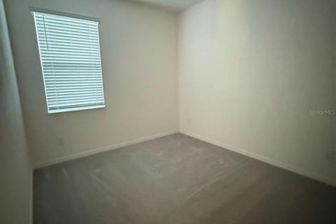 Villa ou maison à louer à Haines City, Floride: 3 chambres, 155.24 m2 № 1740415 - photo 3