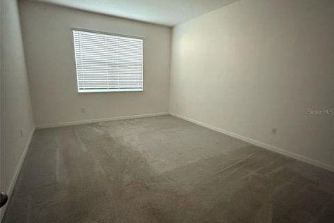 Villa ou maison à louer à Haines City, Floride: 3 chambres, 155.24 m2 № 1740415 - photo 4