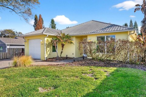 Villa ou maison à vendre à New Smyrna Beach, Floride: 3 chambres, 150.04 m2 № 2147679 - photo 3