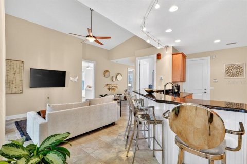 Villa ou maison à vendre à New Smyrna Beach, Floride: 3 chambres, 150.04 m2 № 2147679 - photo 22