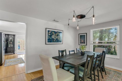 Villa ou maison à vendre à Tampa, Floride: 3 chambres, 133.22 m2 № 2398518 - photo 5