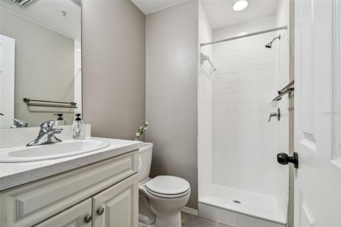 Condo in Tampa, Florida, 2 bedrooms  № 1826826 - photo 24