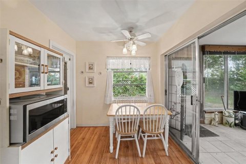 Casa en venta en Clearwater, Florida, 2 dormitorios, 117.06 m2 № 2377478 - foto 11