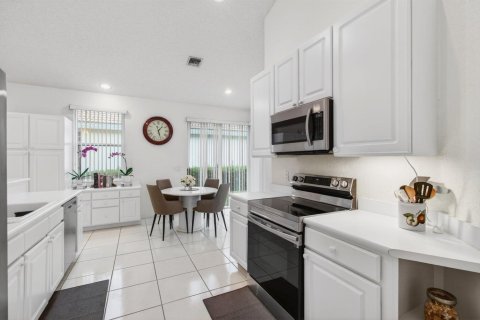 Купить виллу или дом в Бока-Ратон, Флорида 4 комнаты, 209.68м2, № 2245412 - фото 24