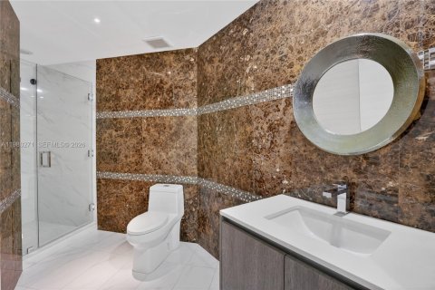 Condo in Miami, Florida, 2 bedrooms № 2181989 - photo 15