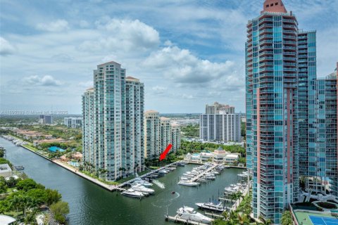 Condo in Aventura, Florida, 3 bedrooms  № 1943847 - photo 1