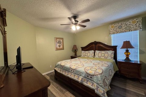 Casa en venta en Kissimmee, Florida, 8 dormitorios, 267.65 m2 № 1578326 - foto 15