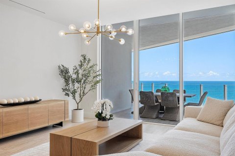 Condominio en venta en Fort Lauderdale, Florida, 3 dormitorios, 244.7 m2 № 2081883 - foto 1