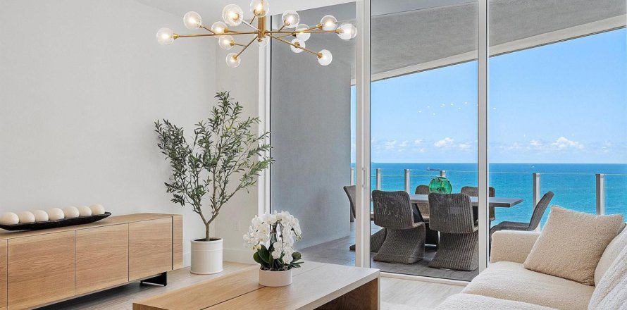 Condominio en Fort Lauderdale, Florida, 3 dormitorios  № 2081883