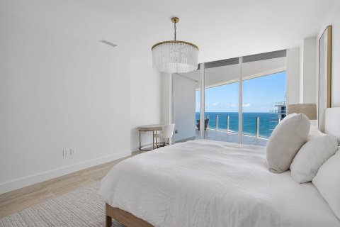 Condominio en venta en Fort Lauderdale, Florida, 3 dormitorios, 244.7 m2 № 2081883 - foto 23