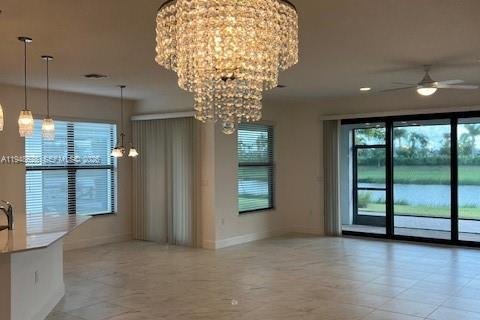 Снять в аренду виллу или дом в Порт-Сент-Луси, Флорида 4 спальни, 218.51м2, № 2004521 - фото 11