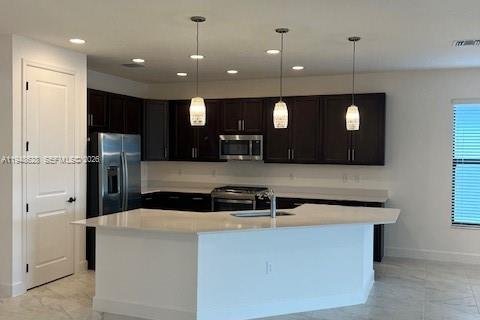 Снять в аренду виллу или дом в Порт-Сент-Луси, Флорида 4 спальни, 218.51м2, № 2004521 - фото 4