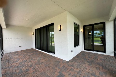 Снять в аренду виллу или дом в Порт-Сент-Луси, Флорида 4 спальни, 218.51м2, № 2004521 - фото 29