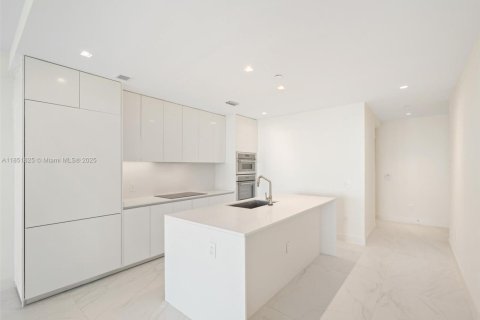 Снять в аренду кондоминиум в Майами, Флорида 4 спальни, 183.76м2, № 2016459 - фото 9