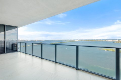 Снять в аренду кондоминиум в Майами, Флорида 4 спальни, 183.76м2, № 2016459 - фото 10