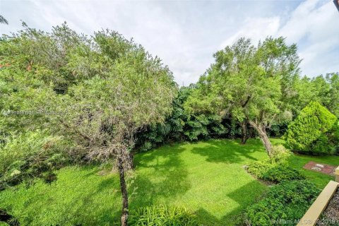 Copropriété à louer à Doral, Floride: 2 chambres, 76.83 m2 № 1840826 - photo 11