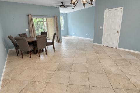 Touwnhouse à vendre à Stuart, Floride: 3 chambres, 159.7 m2 № 2268574 - photo 5