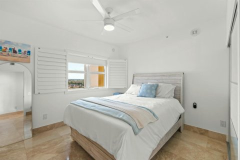 Condo in Riviera Beach, Florida, 3 bedrooms № 2250608 - photo 23