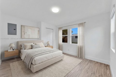 Снять в аренду виллу или дом в Холливуд, Флорида 3 спальни, 246.93м2, № 2005930 - фото 8