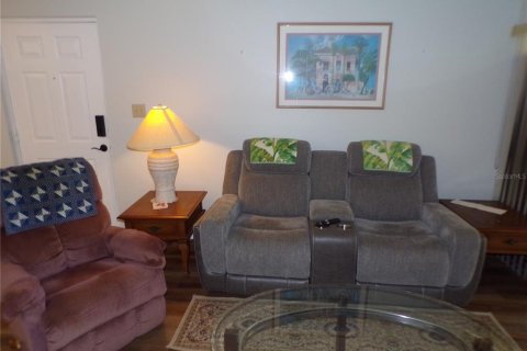 Condo in Port Charlotte, Florida, 1 bedroom № 2213613 - photo 16
