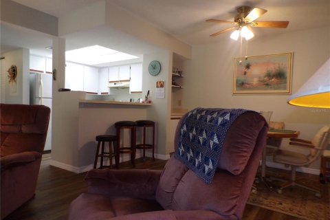 Condo in Port Charlotte, Florida, 1 bedroom № 2213613 - photo 21