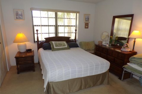 Condo in Port Charlotte, Florida, 1 bedroom № 2213613 - photo 29