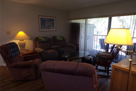 Condo in Port Charlotte, Florida, 1 bedroom № 2213613 - photo 18